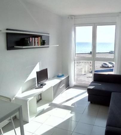 Un Dormitorio Frente Playa El Medano מראה חיצוני תמונה